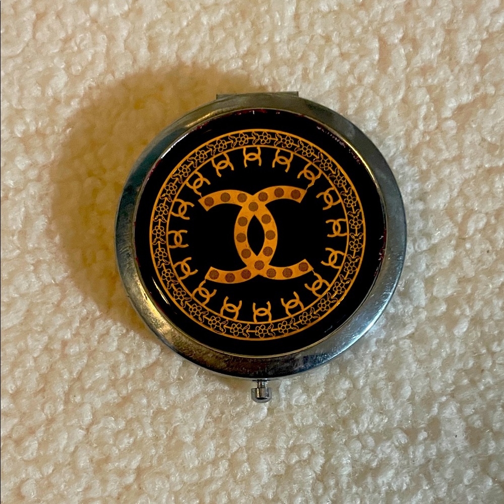 CHANEL Black and Gold Compact Mirror